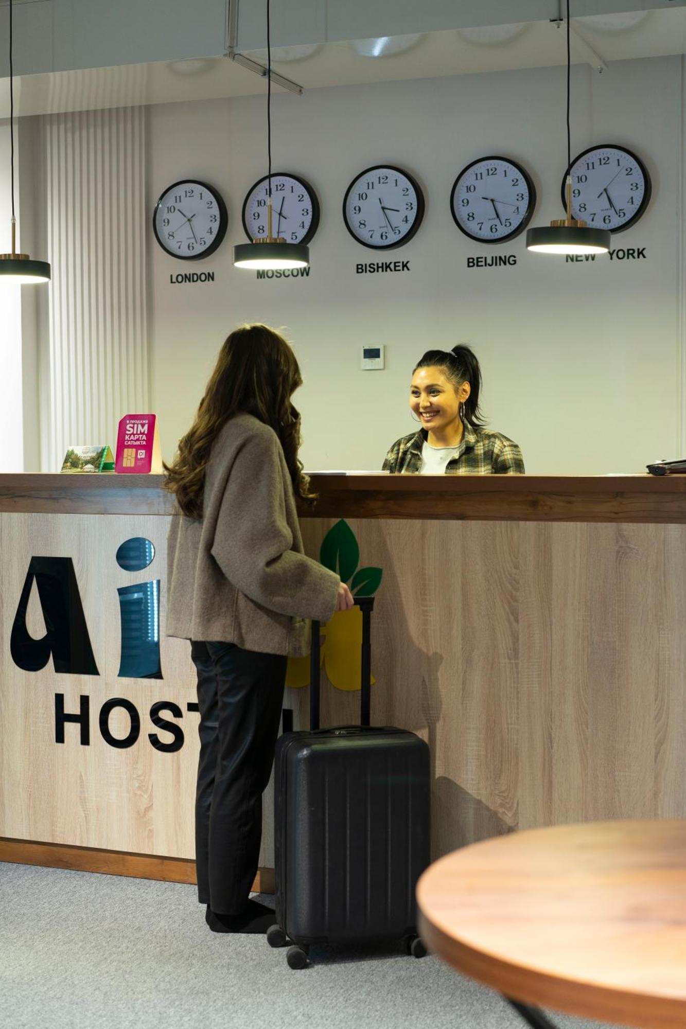 Aiva Hostel Bisjkek Eksteriør bilde